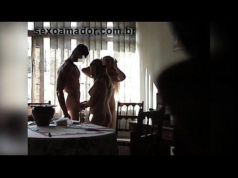 ❤️ Amigos sexuais convidam um homem gigante e uma ménage à trois com ele ❤❌ Sexo superior em nós pt-br.mobilecric.top